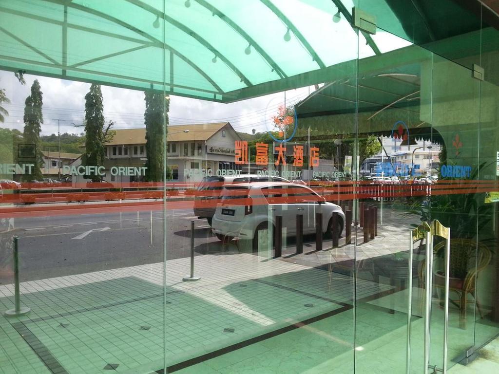 Hotel Pacific Orient 2*